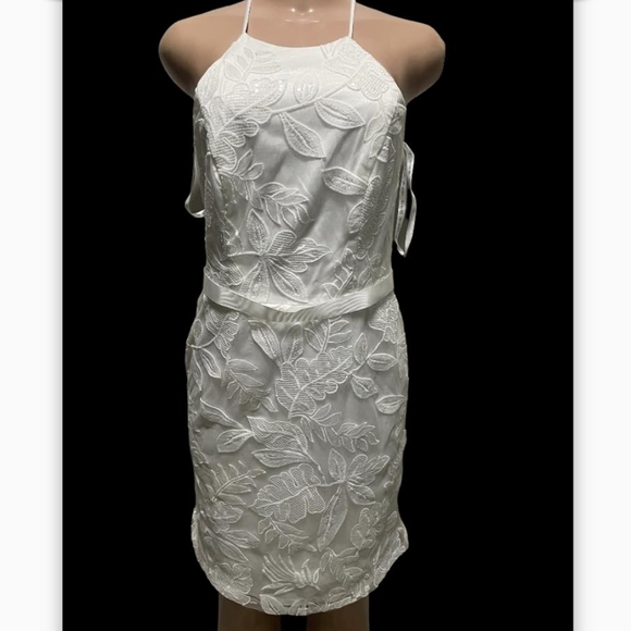 Dresses & Skirts - Dress